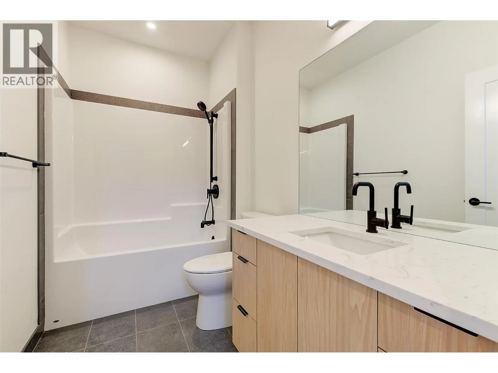 857 Kinnear Court