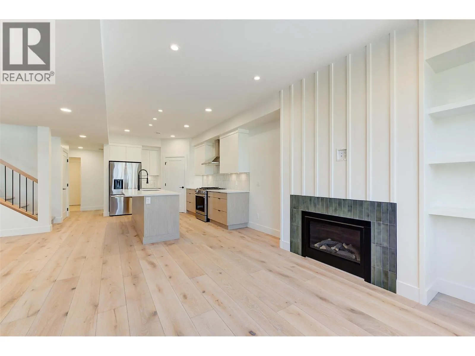 857 Kinnear Court
