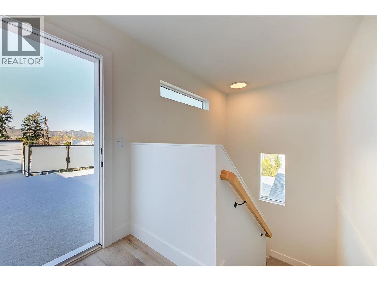 857 Kinnear Court