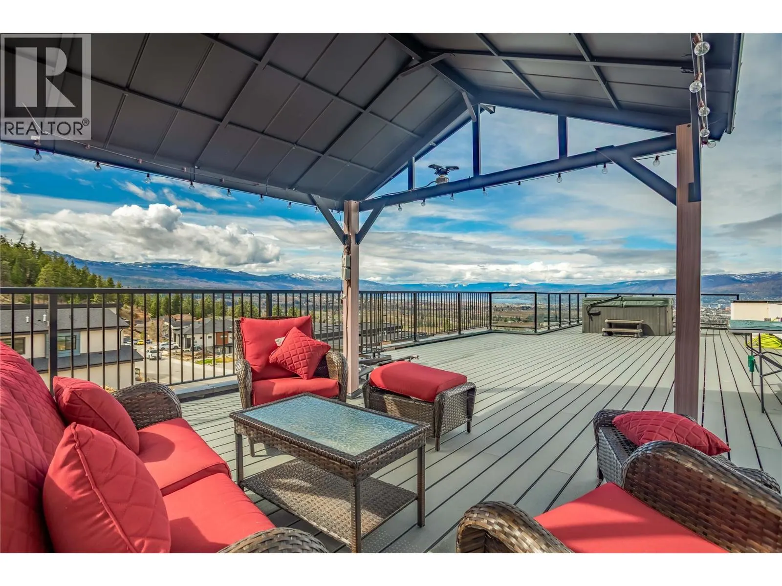 1189 Lone Pine Drive