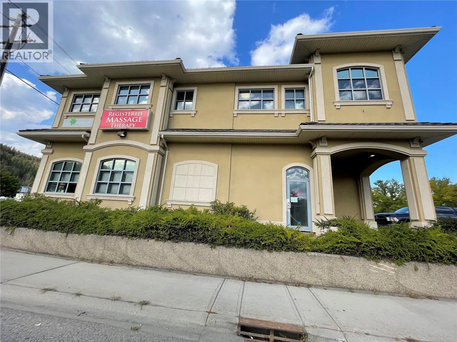 385 Glenmore Road