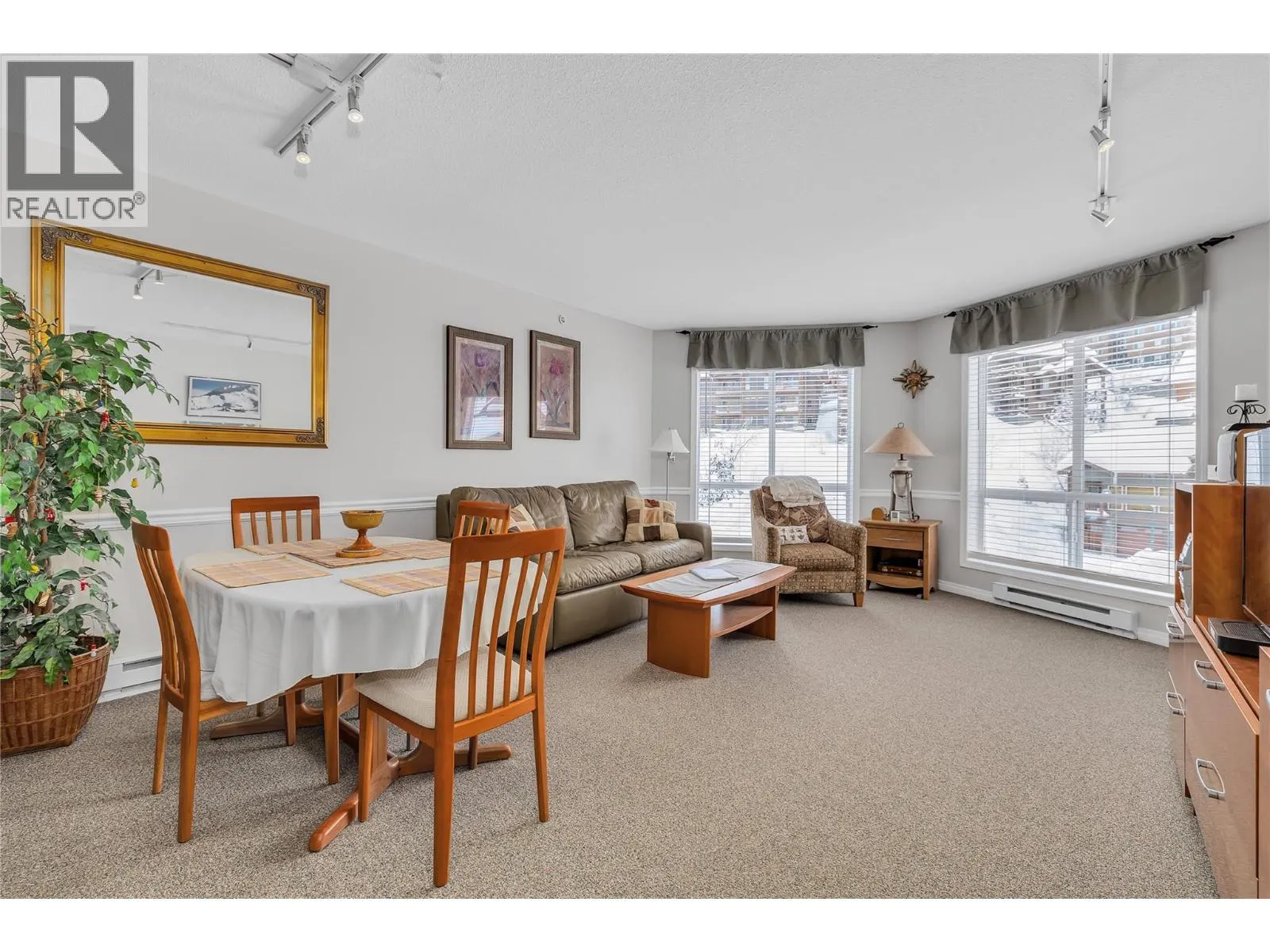 215 Kettleview Road Unit# 402