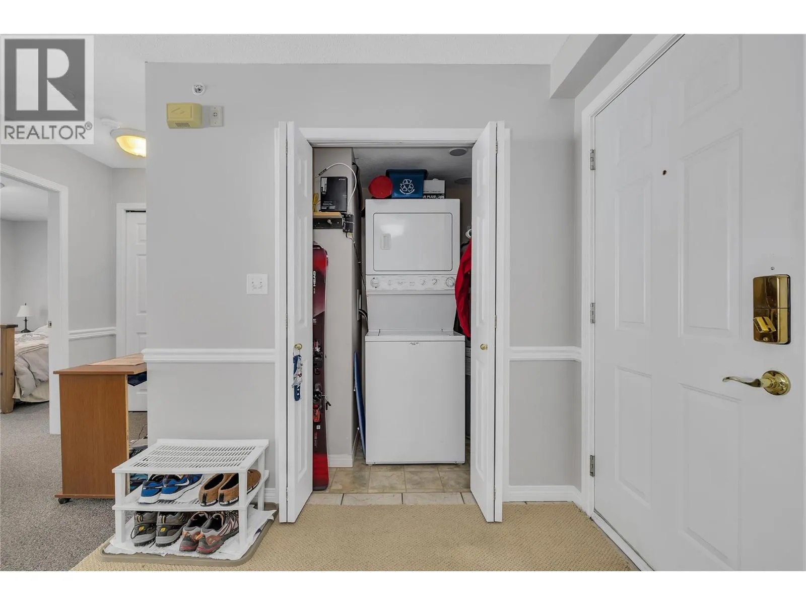 215 Kettleview Road Unit# 402