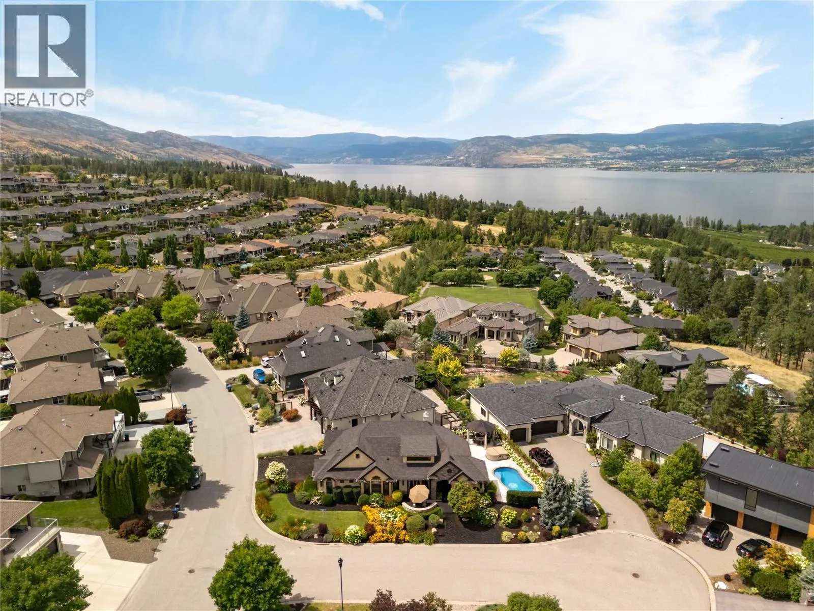 4768 CARMEL Crescent