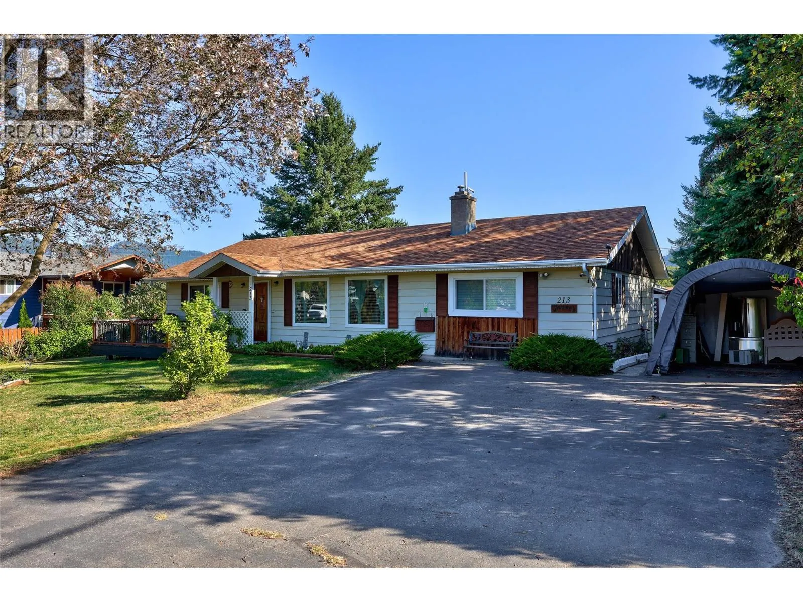 213 Beach Drive