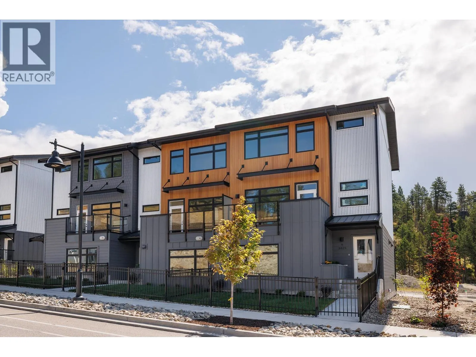 3425 Hilltown Drive Unit# 2