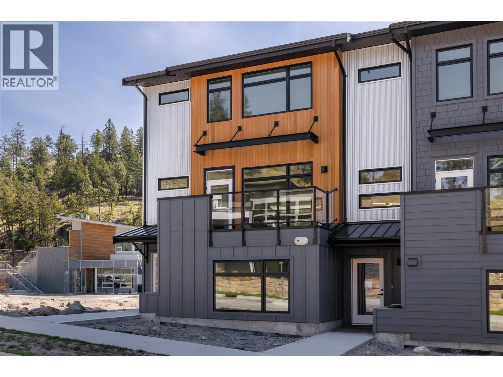 3425 Hilltown Drive Unit# 2
