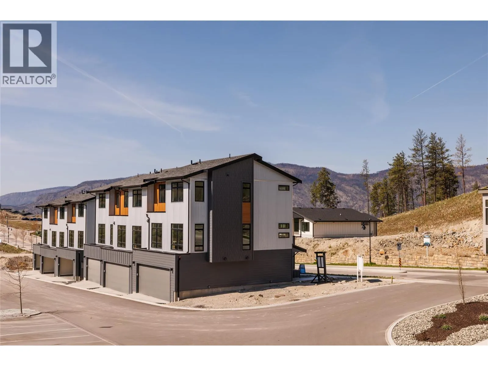 3425 Hilltown Drive Unit# 2