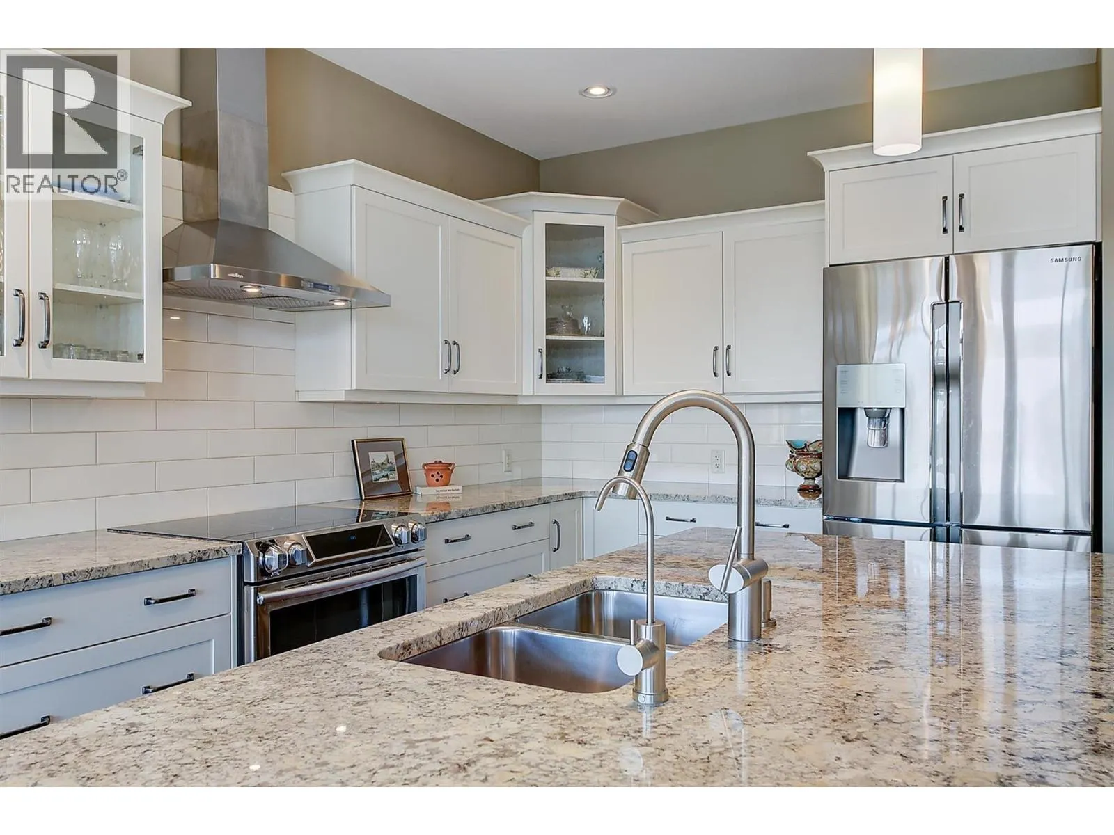2133 Talavera Place