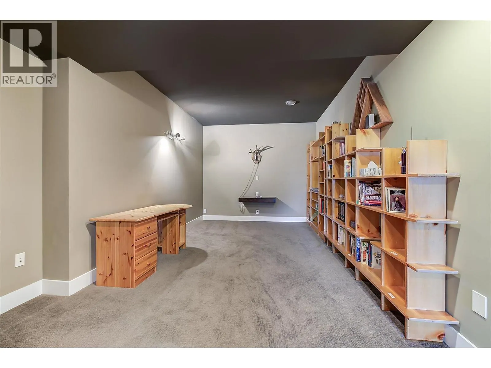 2133 Talavera Place