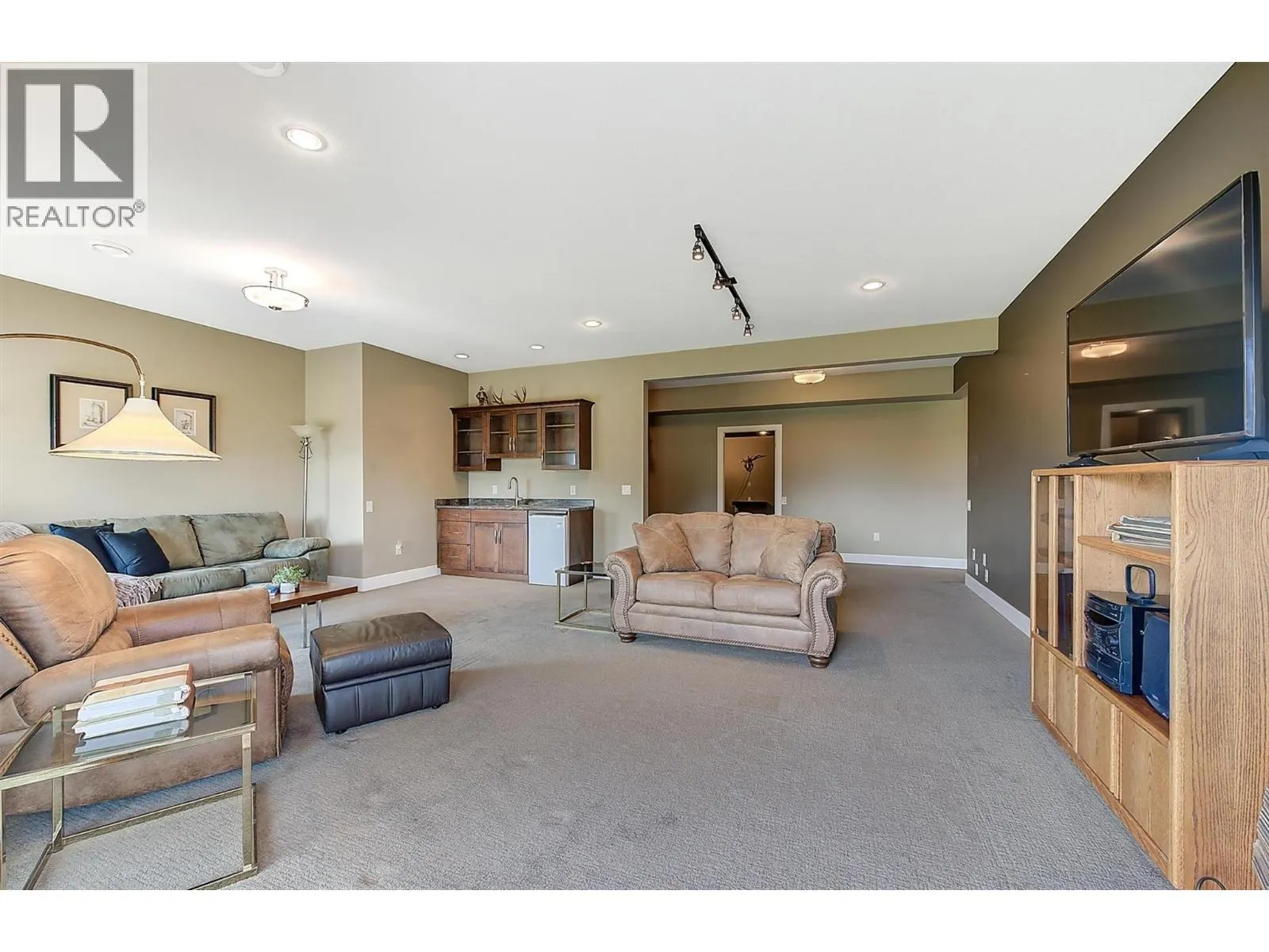 2133 Talavera Place