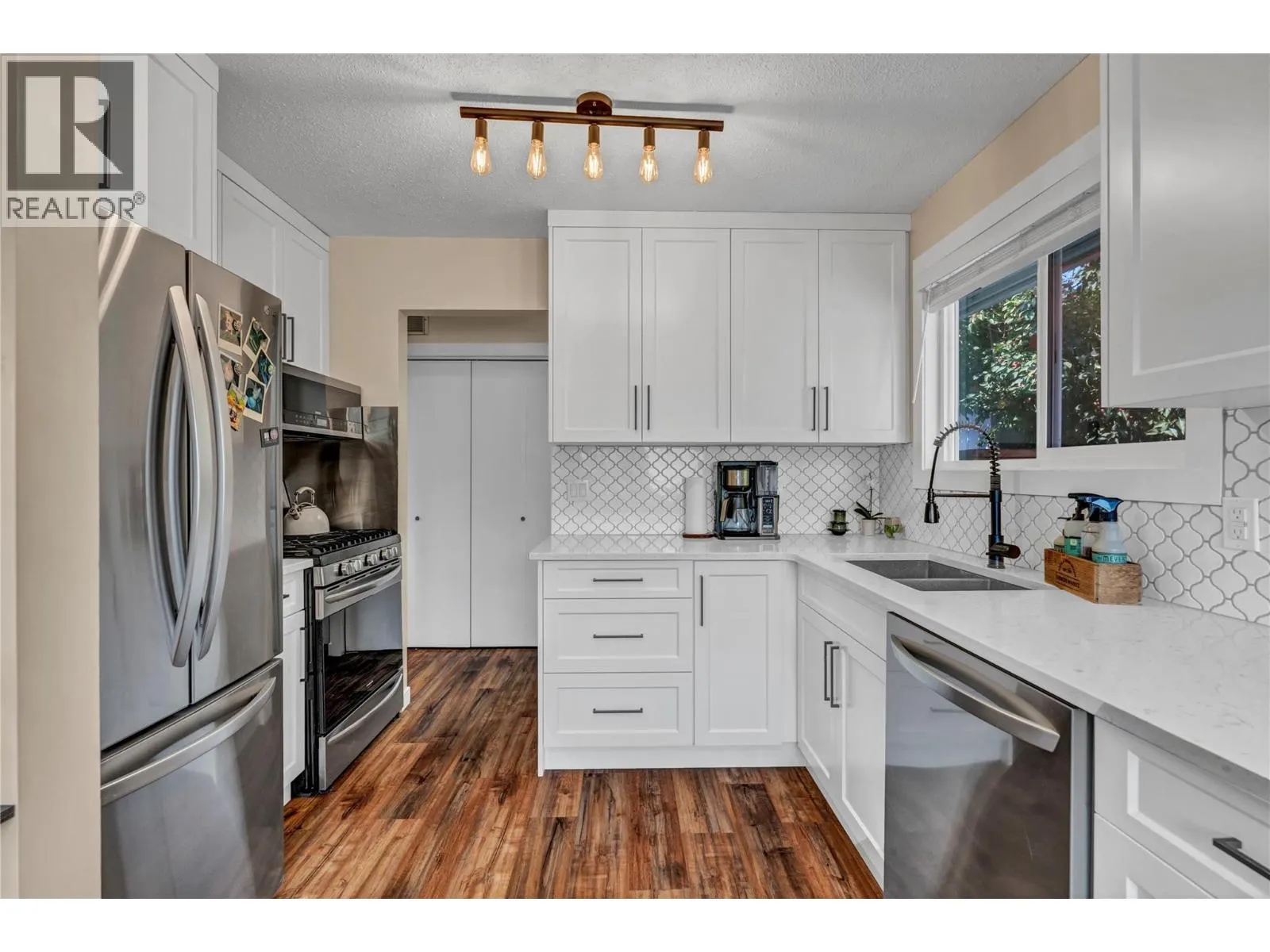 2487 Cornwall Drive