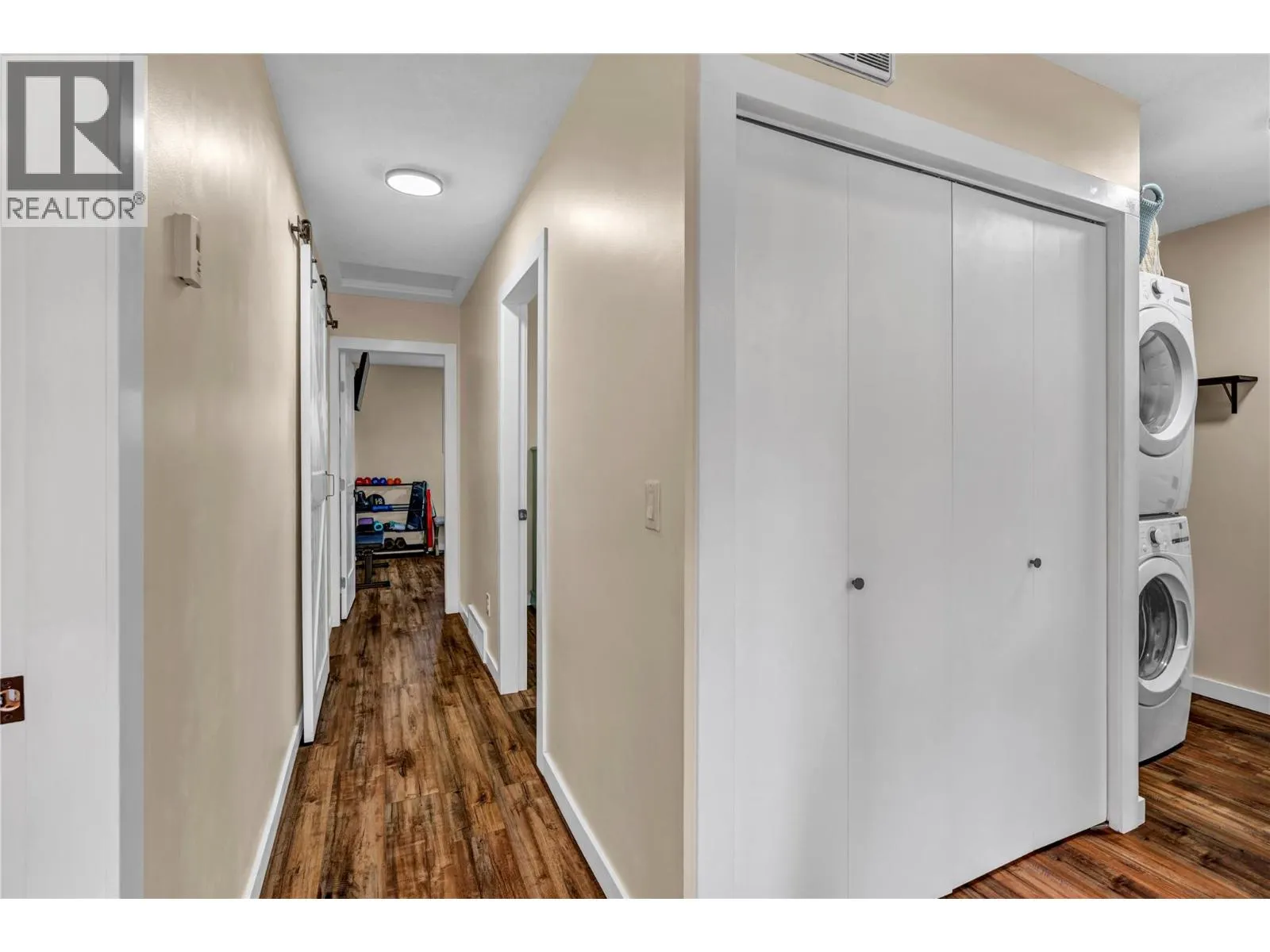 2487 Cornwall Drive