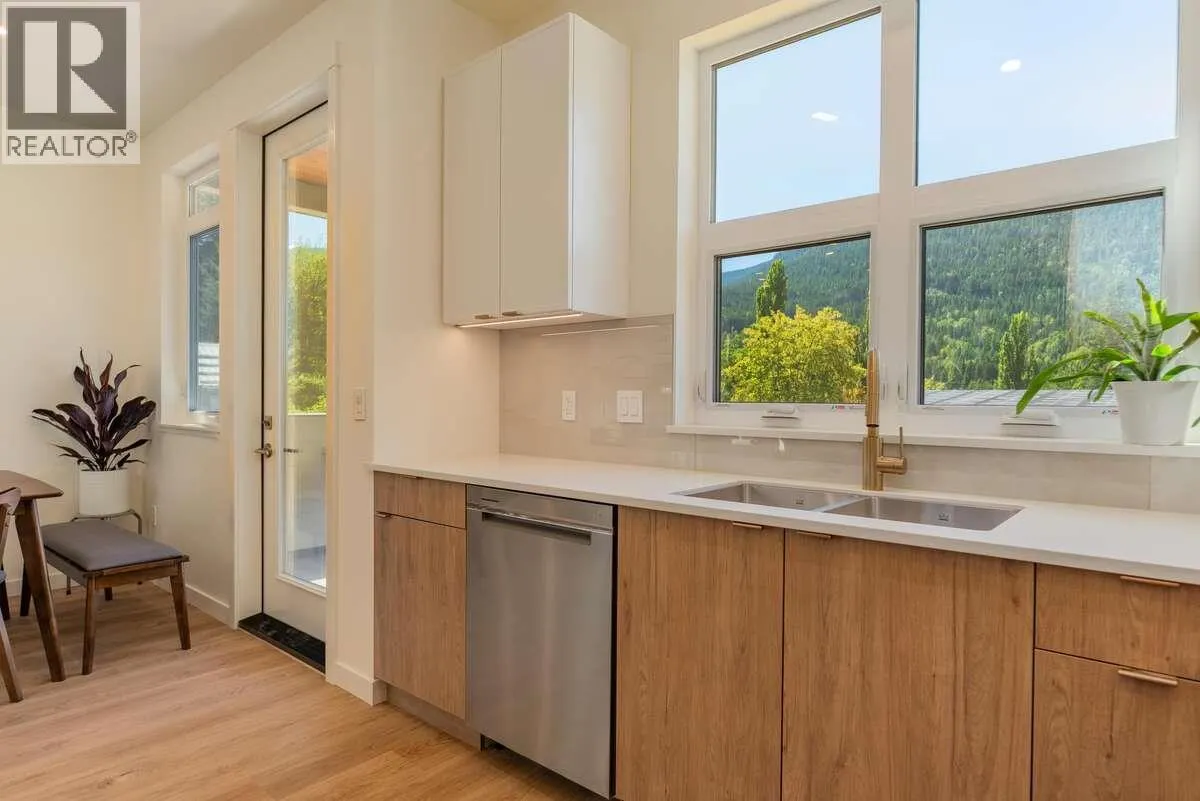 2222 Falls Street Unit# A