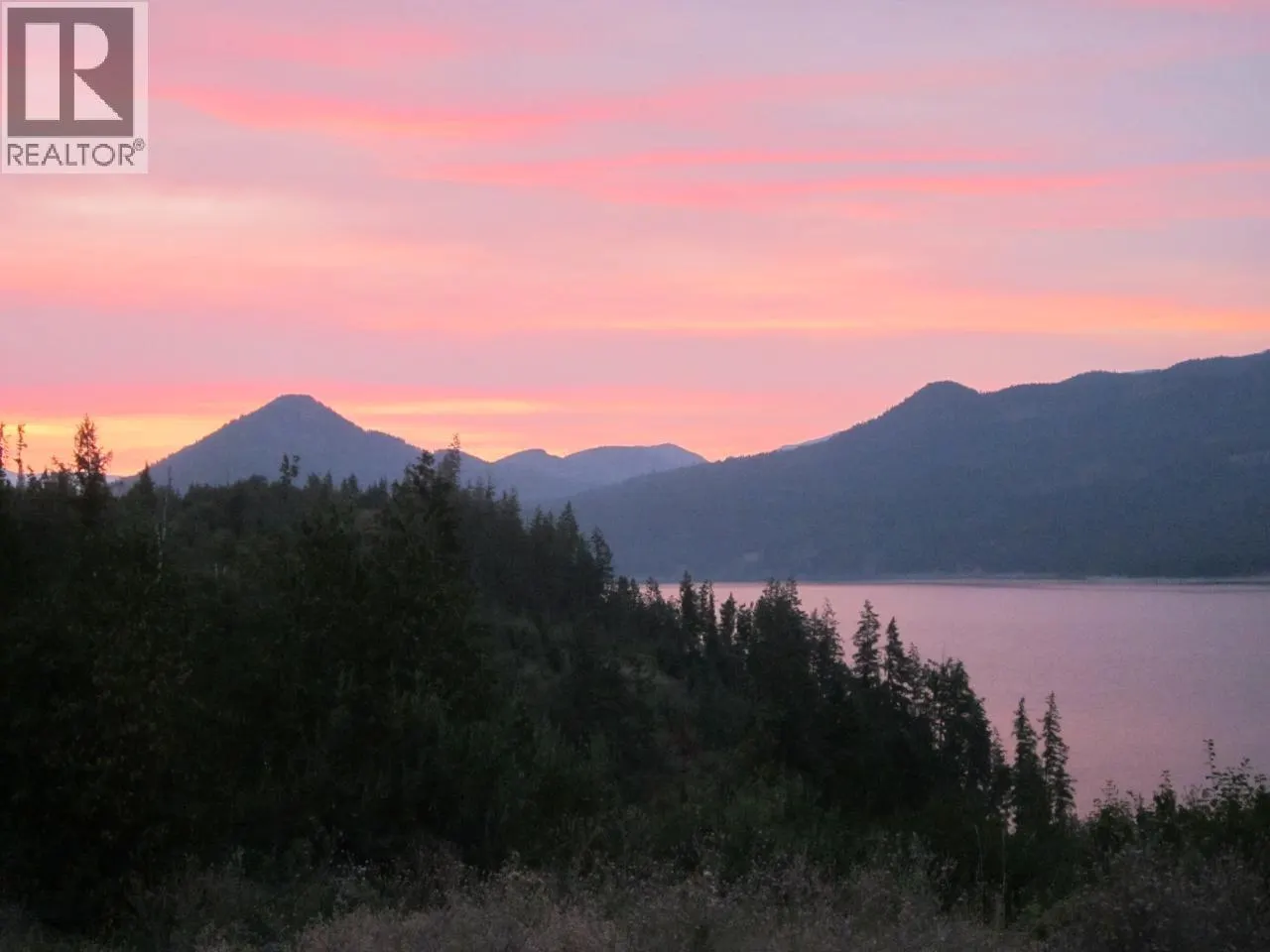 200 LOWER ARROW Lake