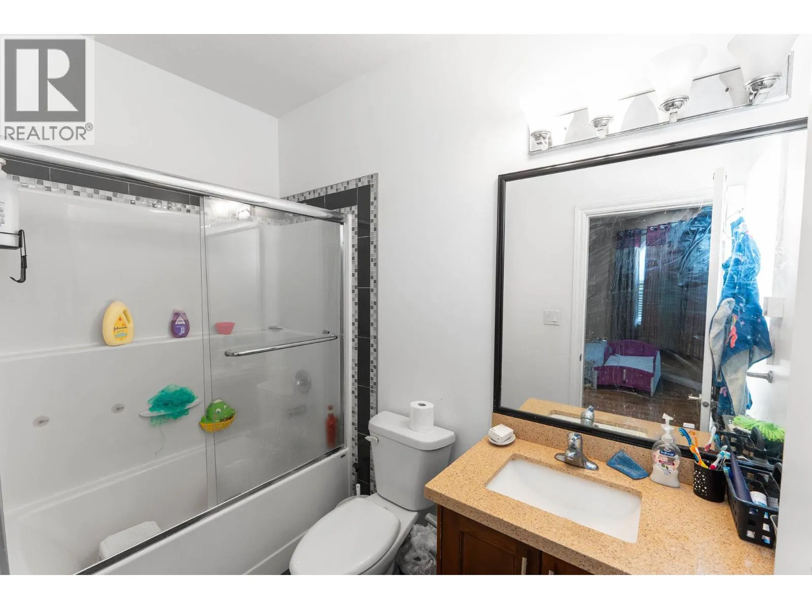 297 WATERFORD Avenue Unit# 102