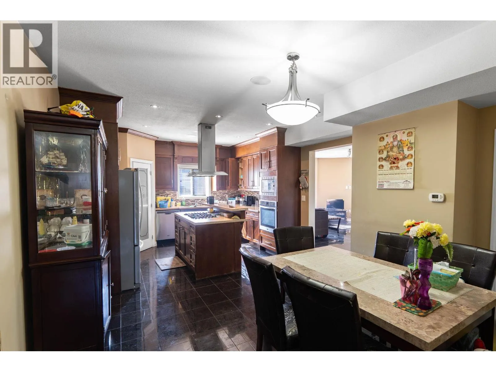 297 WATERFORD Avenue Unit# 102