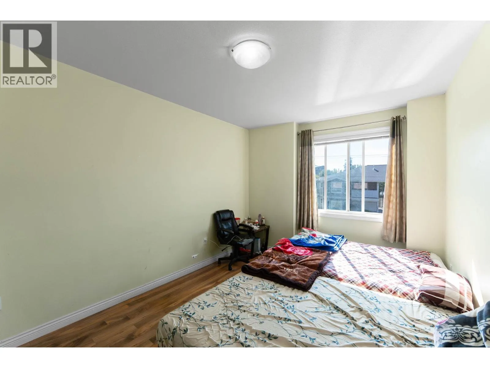 297 WATERFORD Avenue Unit# 102