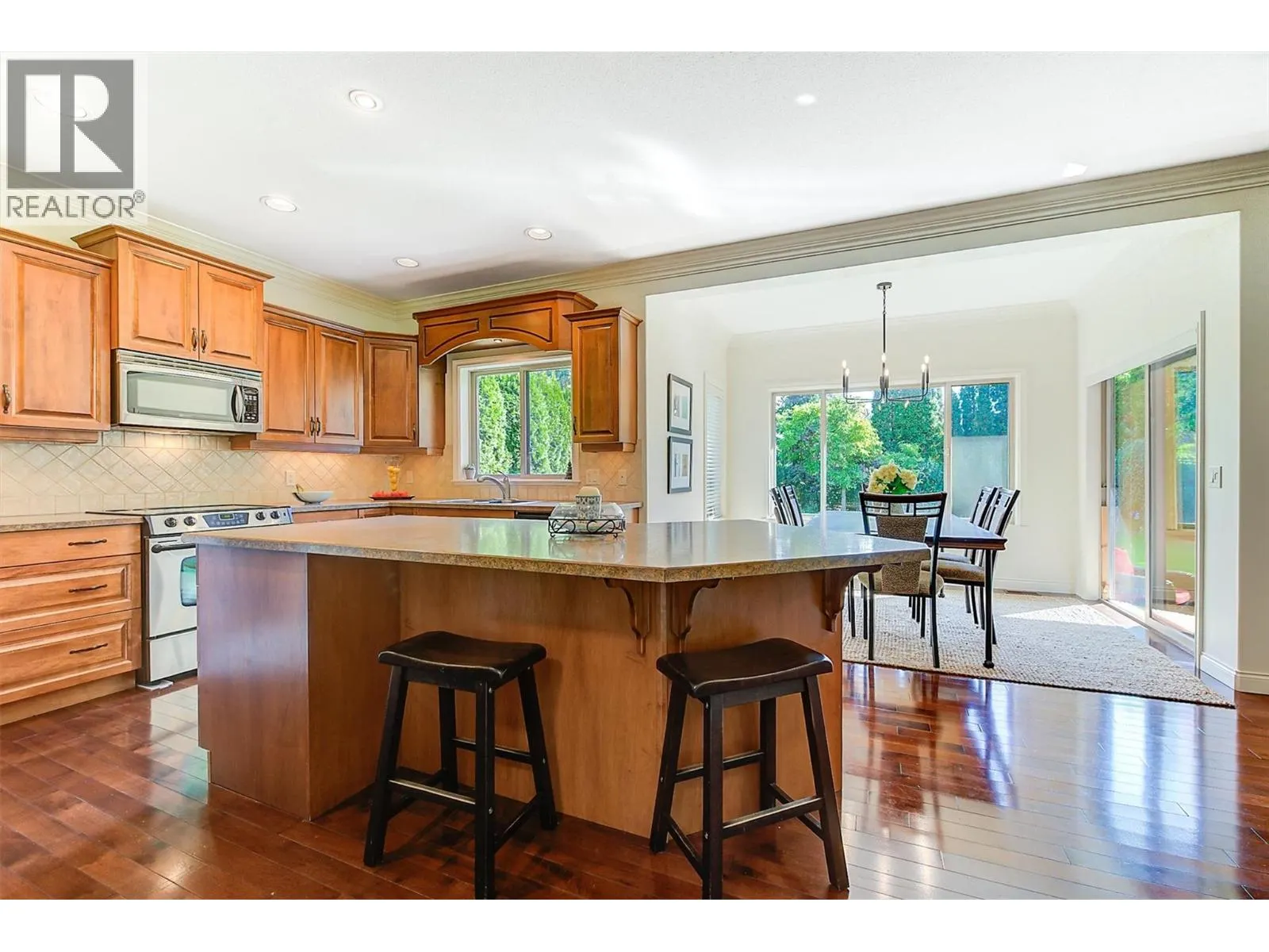 679 Old Meadows Road