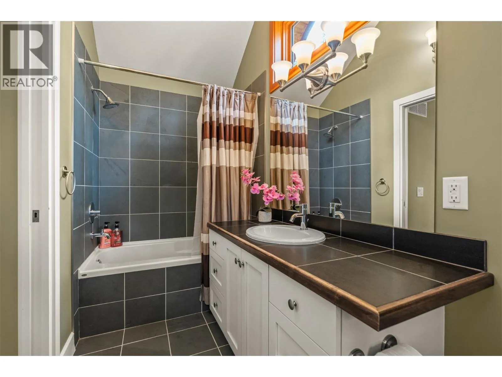 9845 Eastside Road Unit# 67