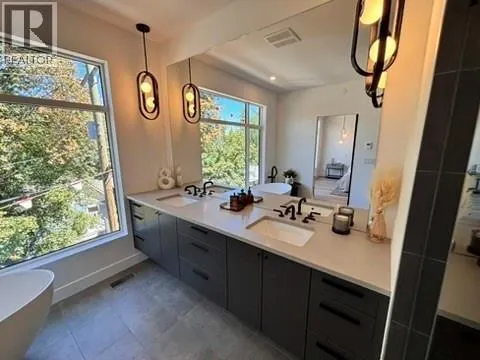 7920 Kidston Road Unit# 5