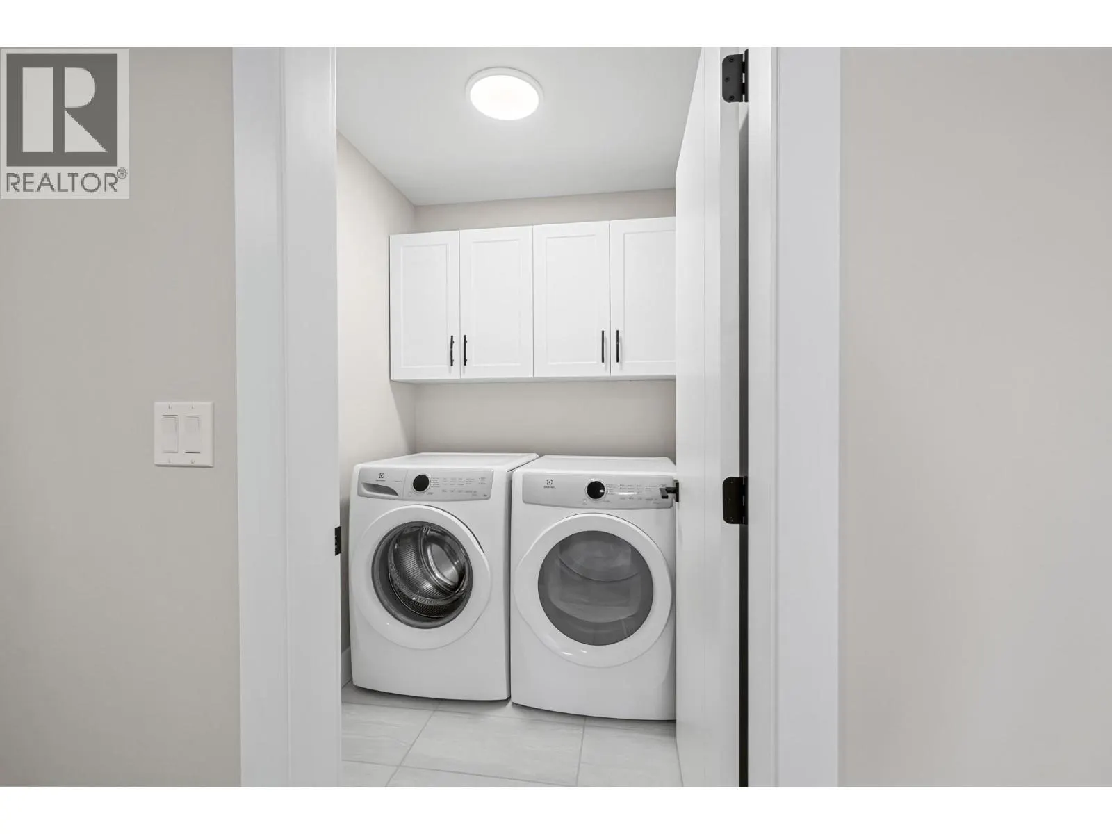 269 Diamond Way Unit# 4