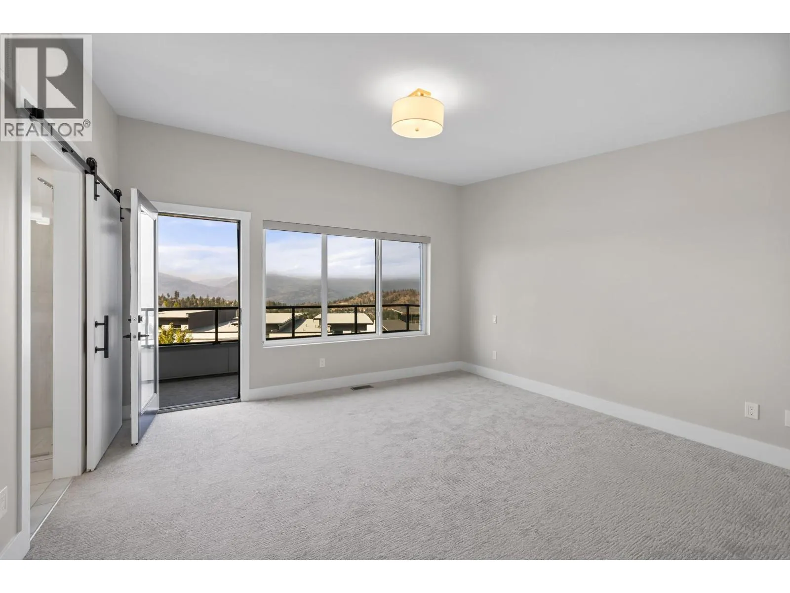 269 Diamond Way Unit# 4