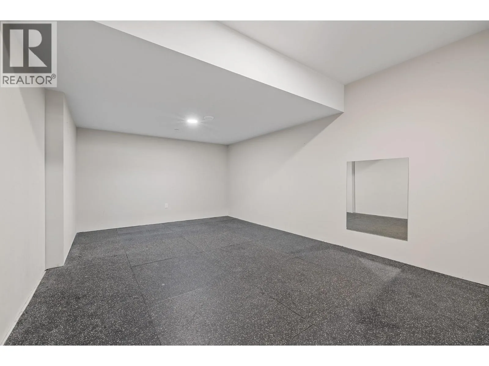 269 Diamond Way Unit# 4