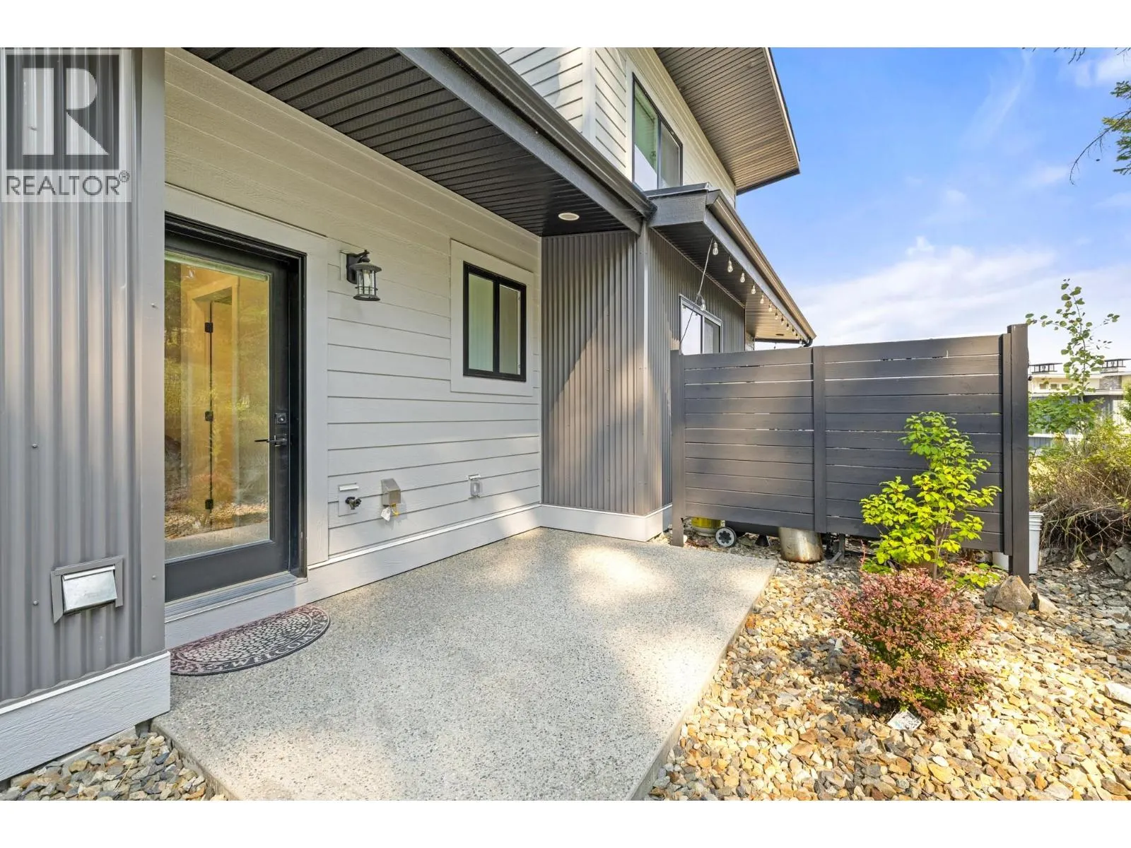 269 Diamond Way Unit# 4