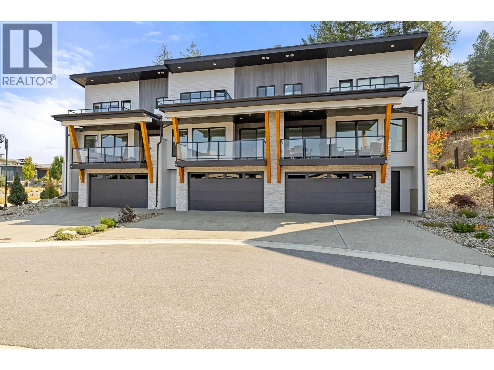 269 Diamond Way Unit# 4