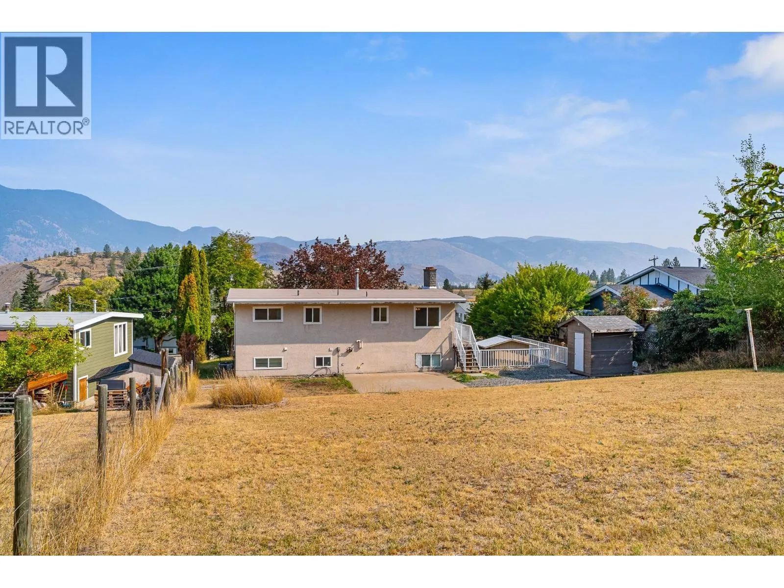 1365 CLEARVIEW Drive