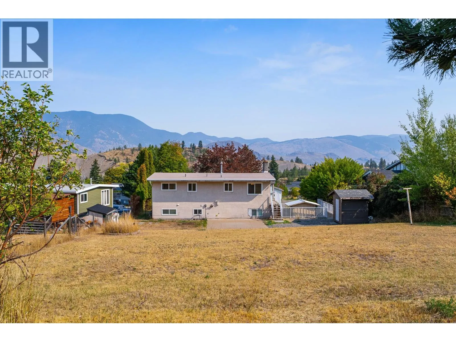 1365 CLEARVIEW Drive