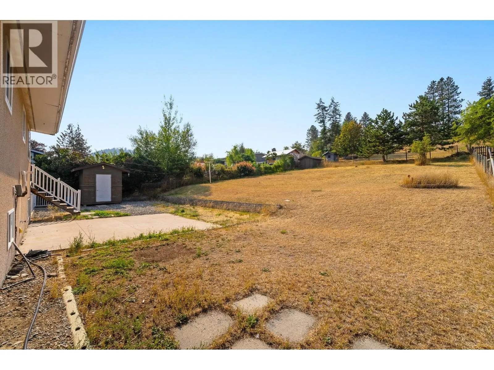 1365 CLEARVIEW Drive