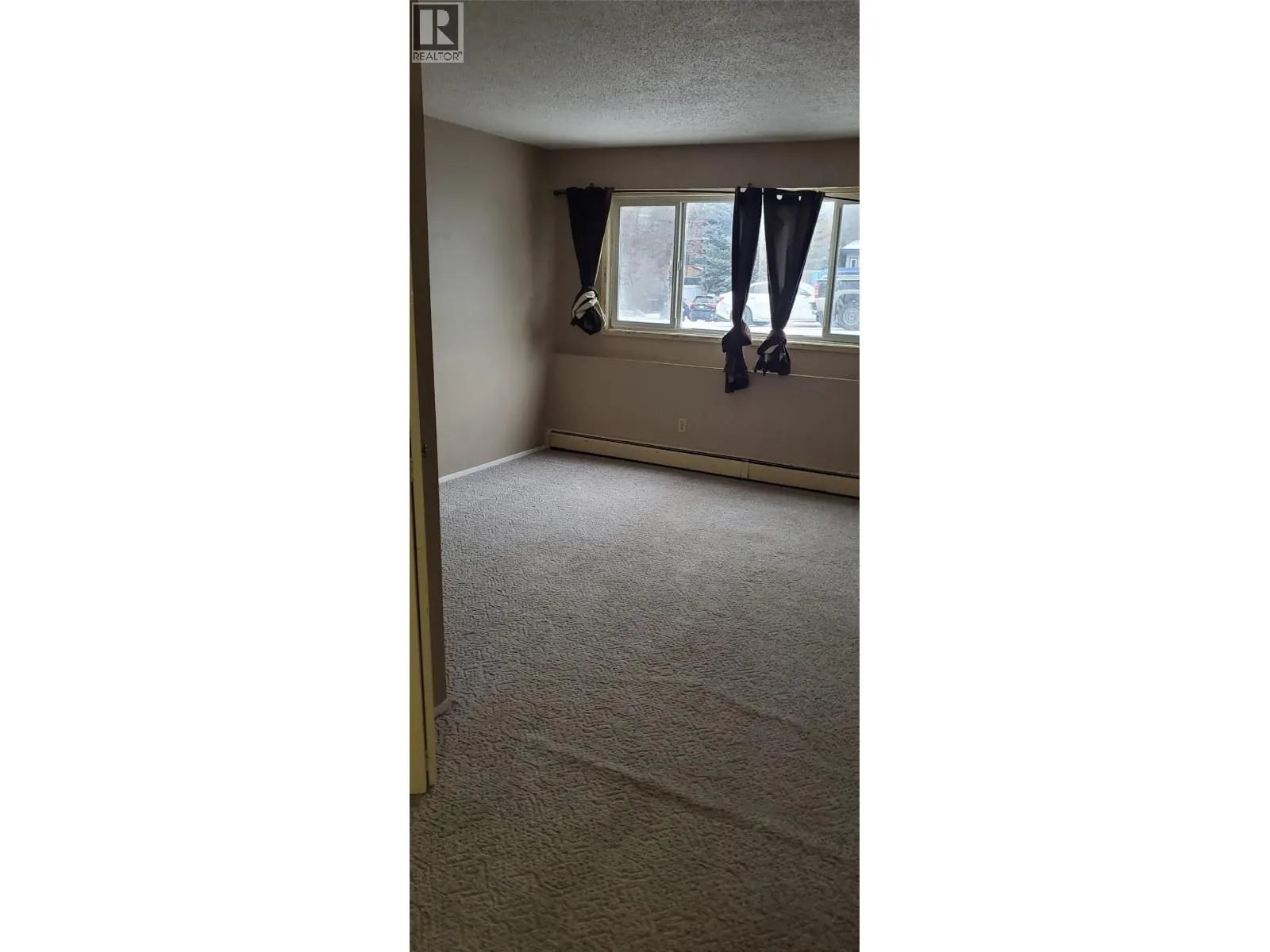 45 ridgemont Avenue Unit# 102