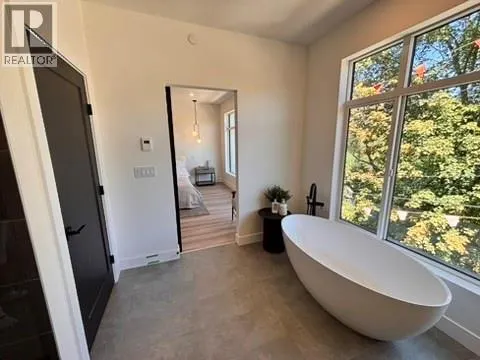 7920 Kidston Road Unit# 11