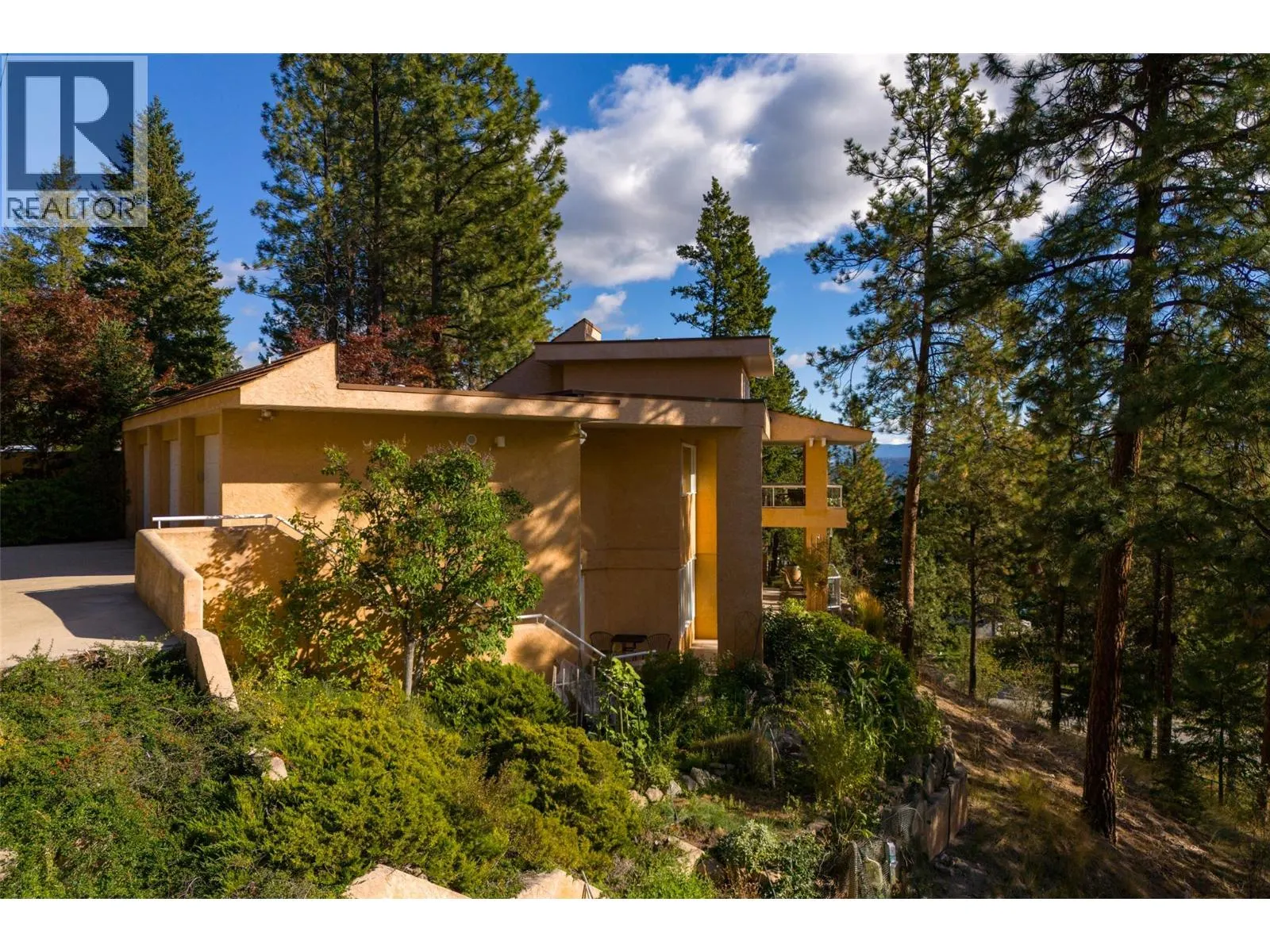 1642 West Kelowna Road