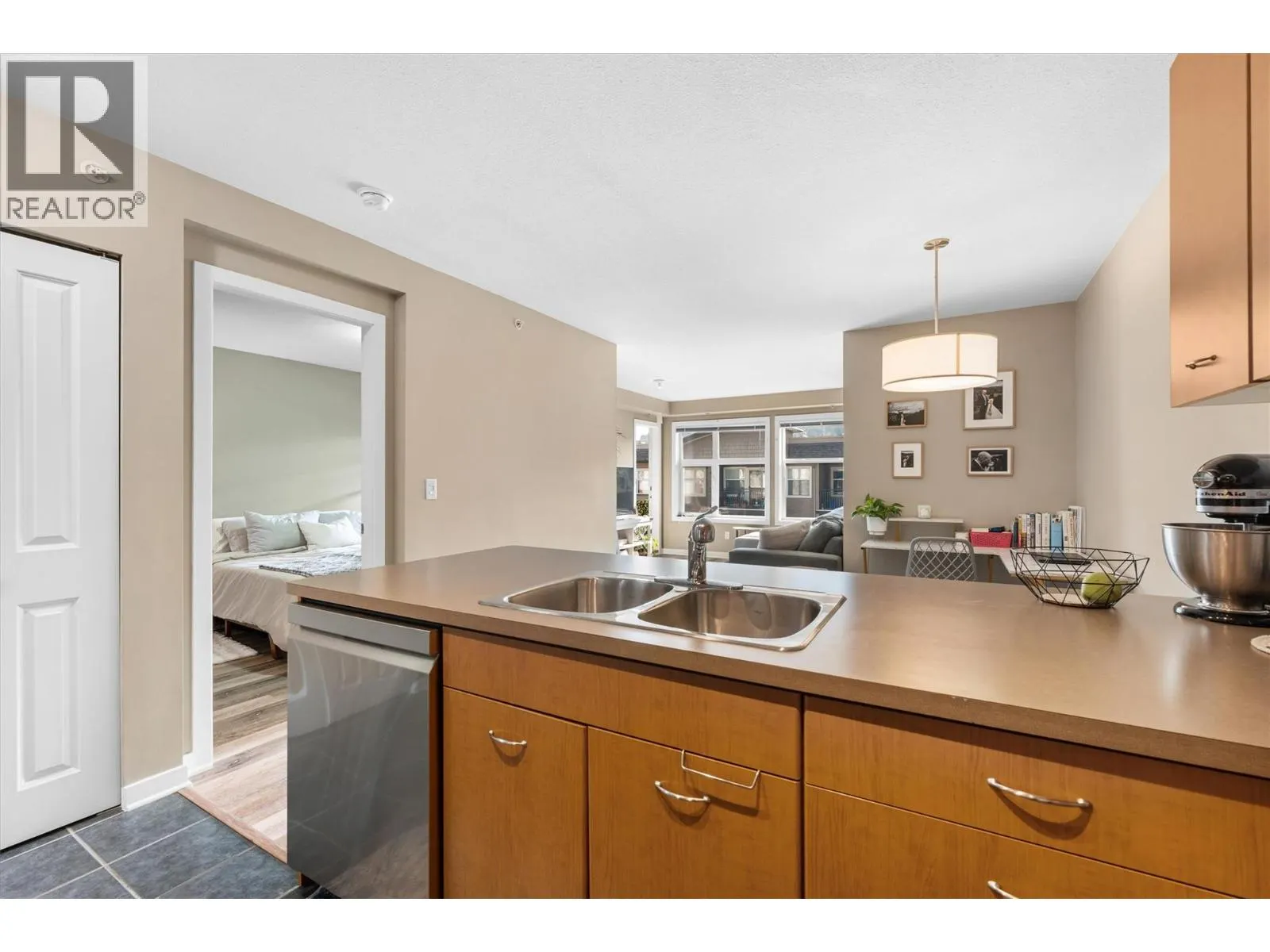 539 Yates Road Unit# 406