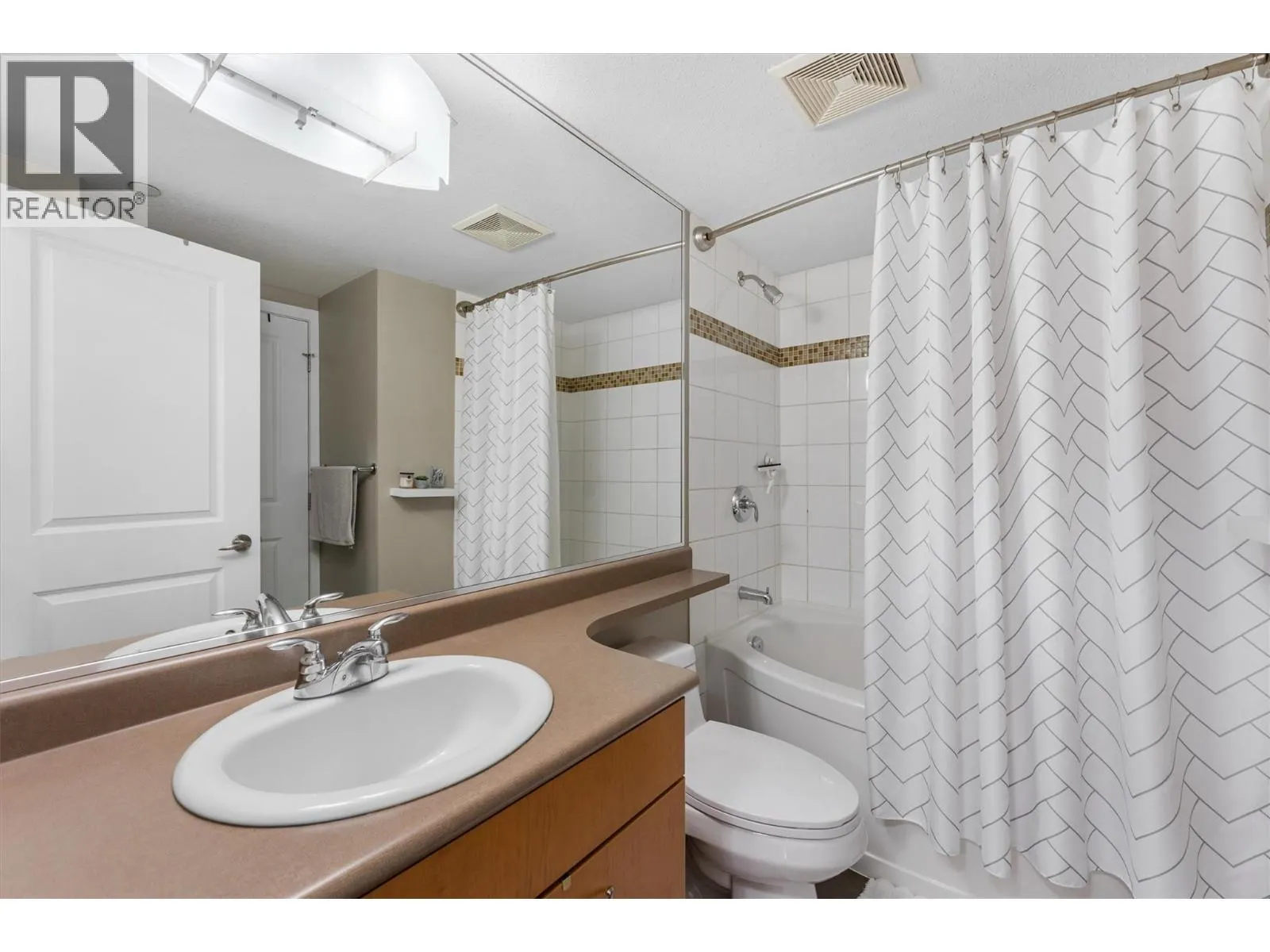 539 Yates Road Unit# 406