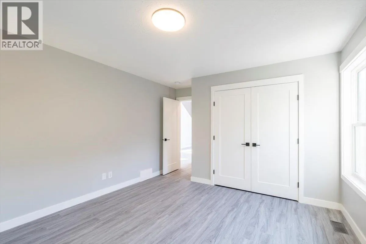 3 Alpine Trail Place