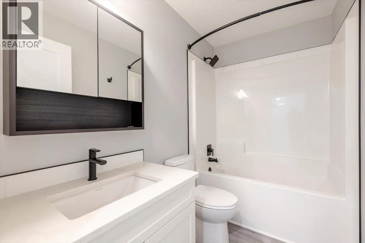 3 Alpine Trail Place