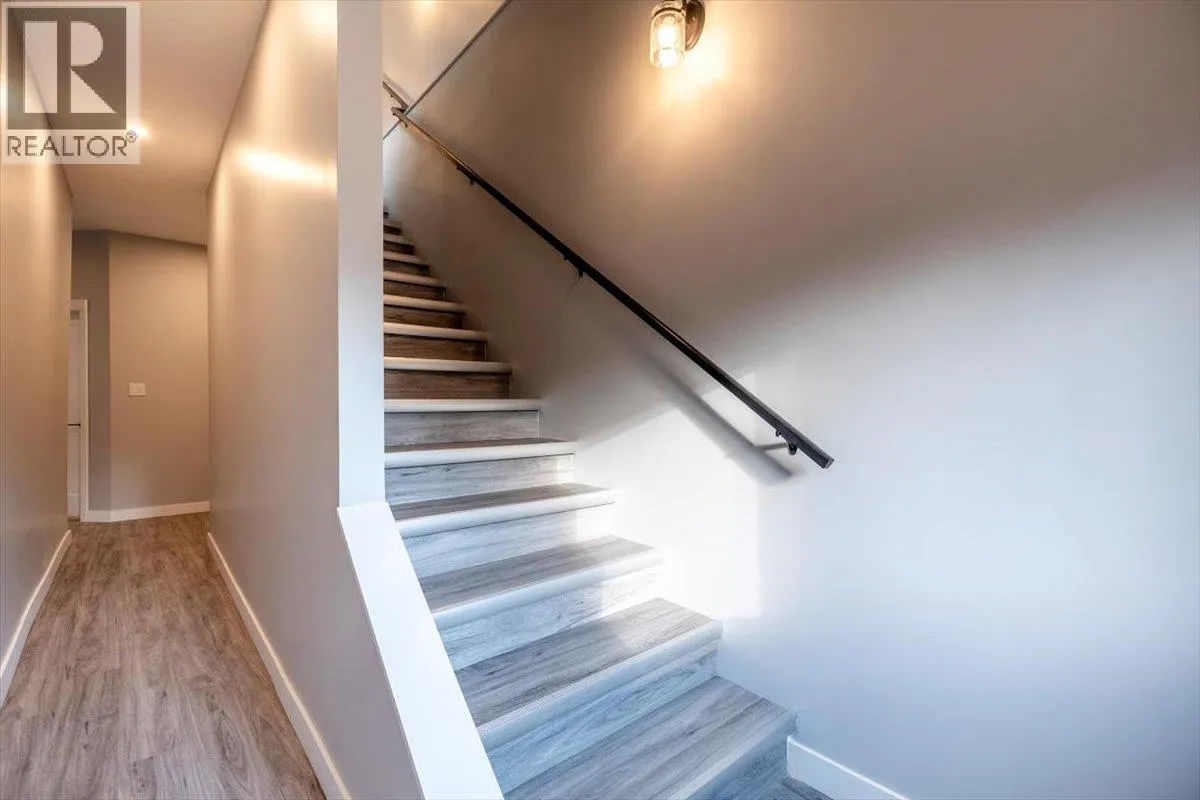 3 Alpine Trail Place