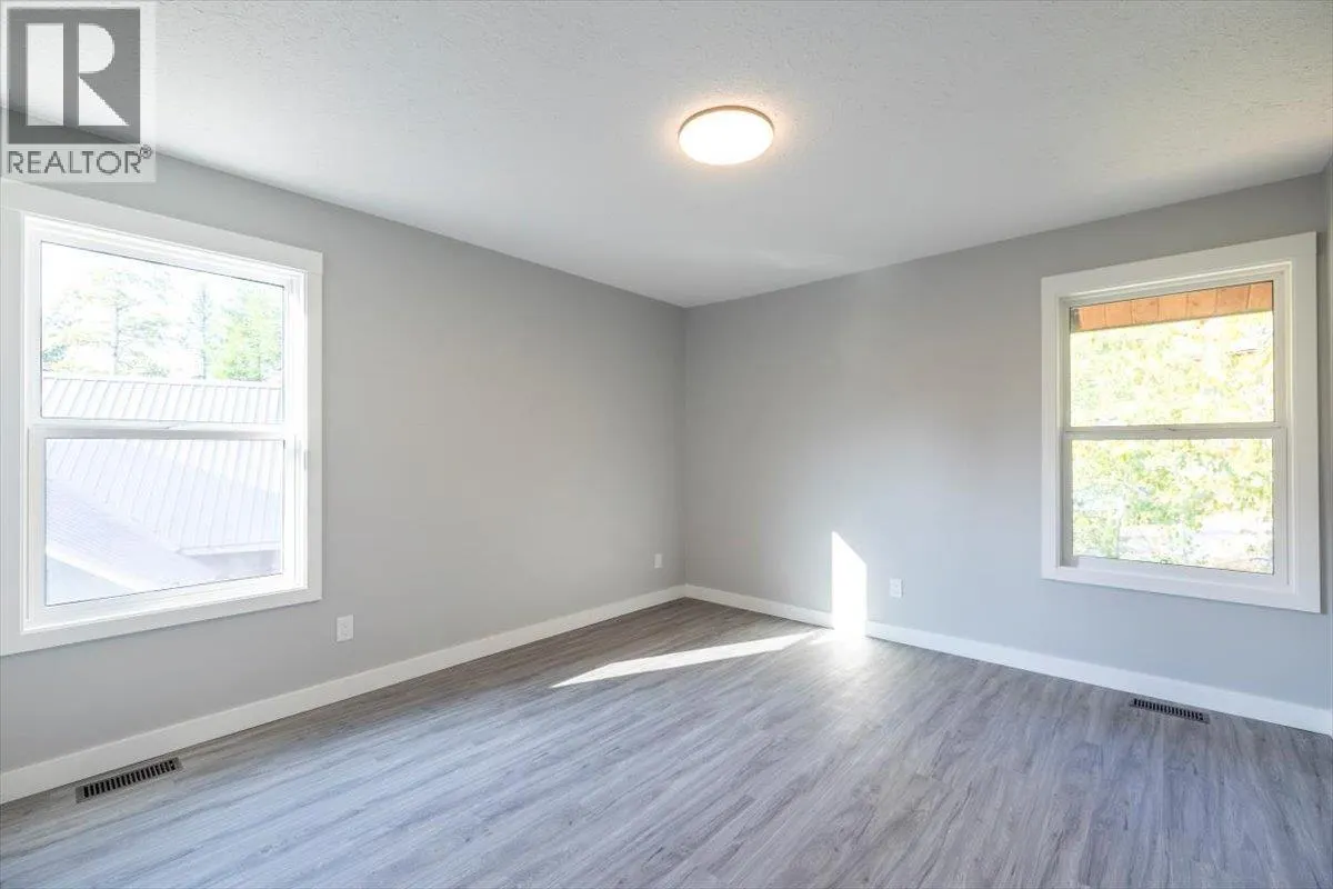 3 Alpine Trail Place