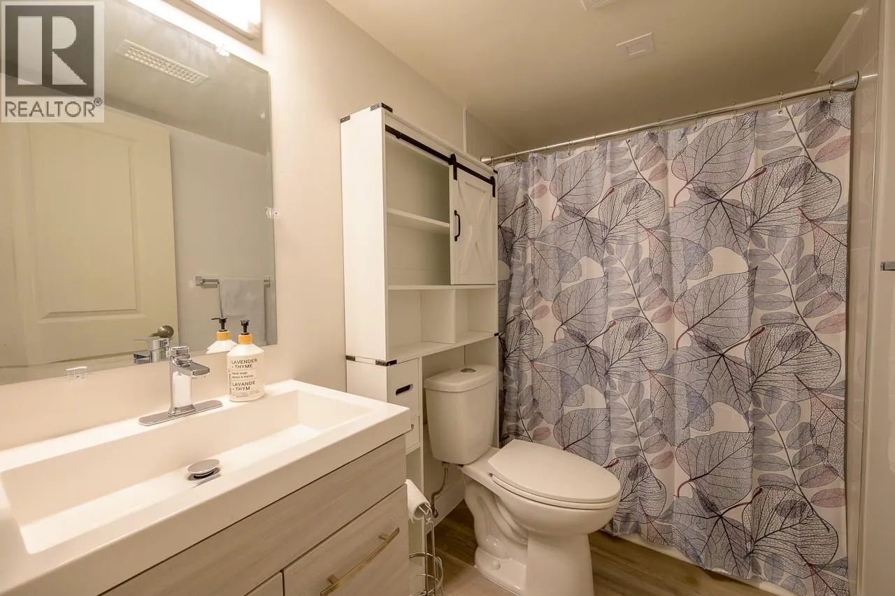 1325 ABERDEEN Drive Unit# 116