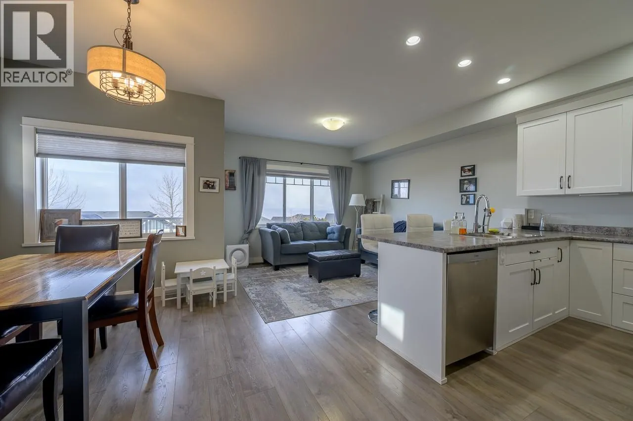 1325 ABERDEEN Drive Unit# 116