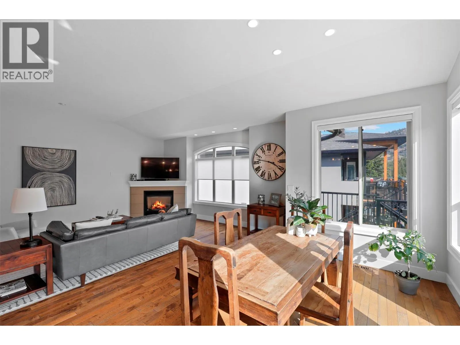 3065 Birkenhead Drive