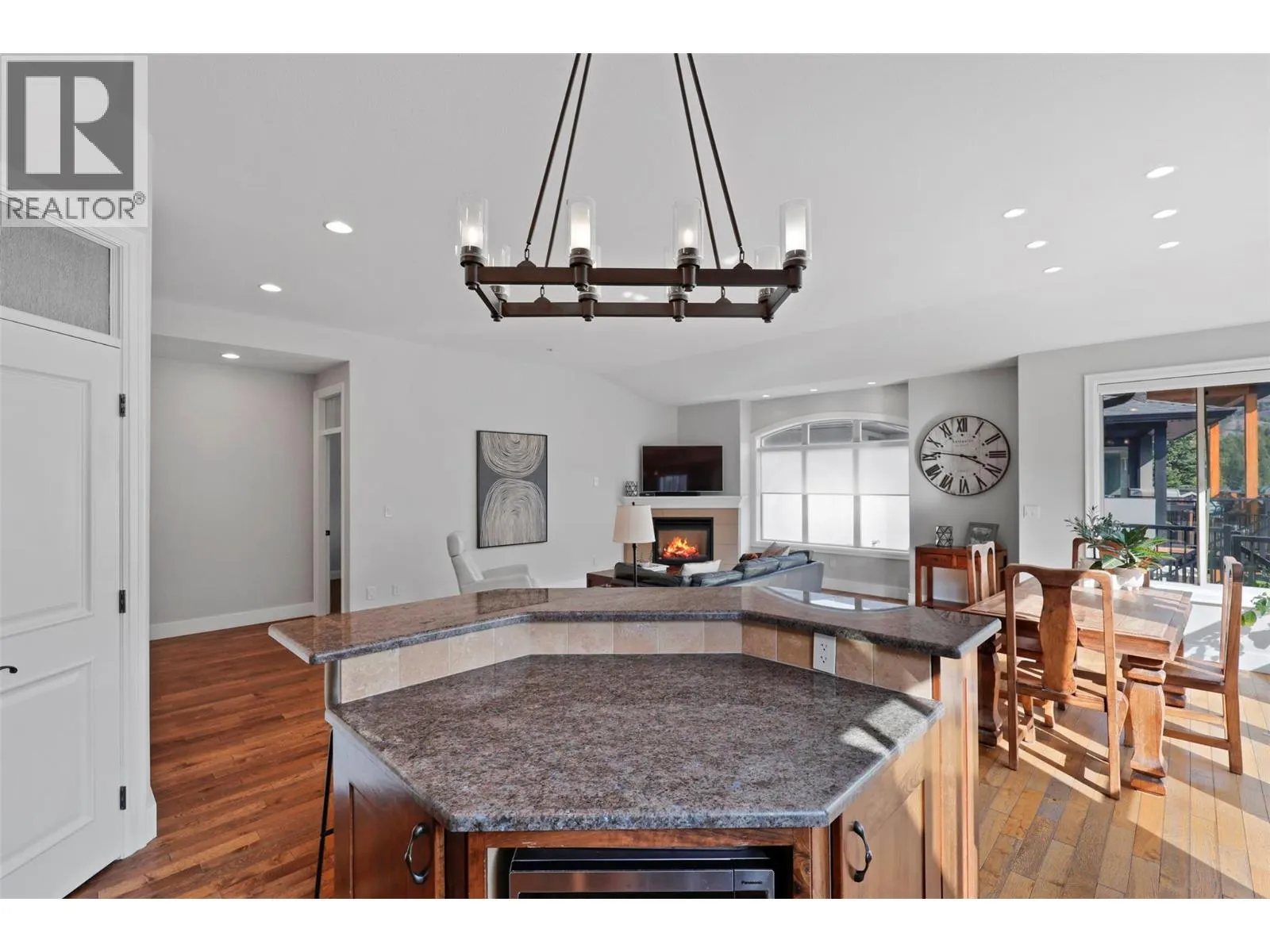 3065 Birkenhead Drive