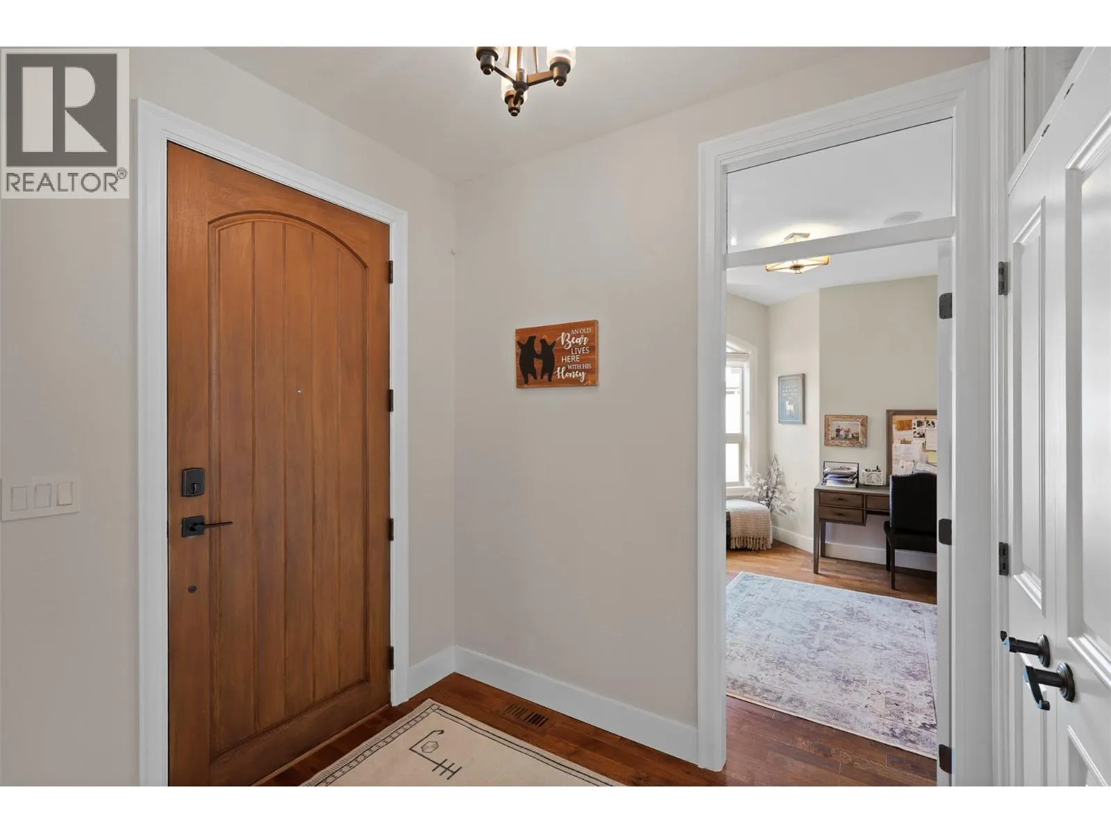 3065 Birkenhead Drive