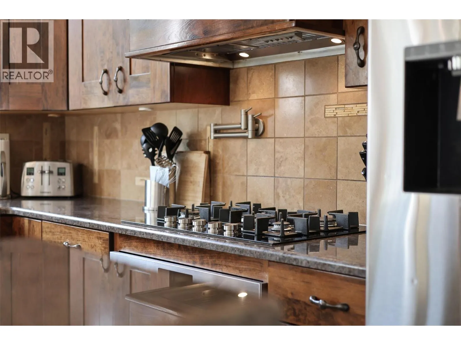 3065 Birkenhead Drive