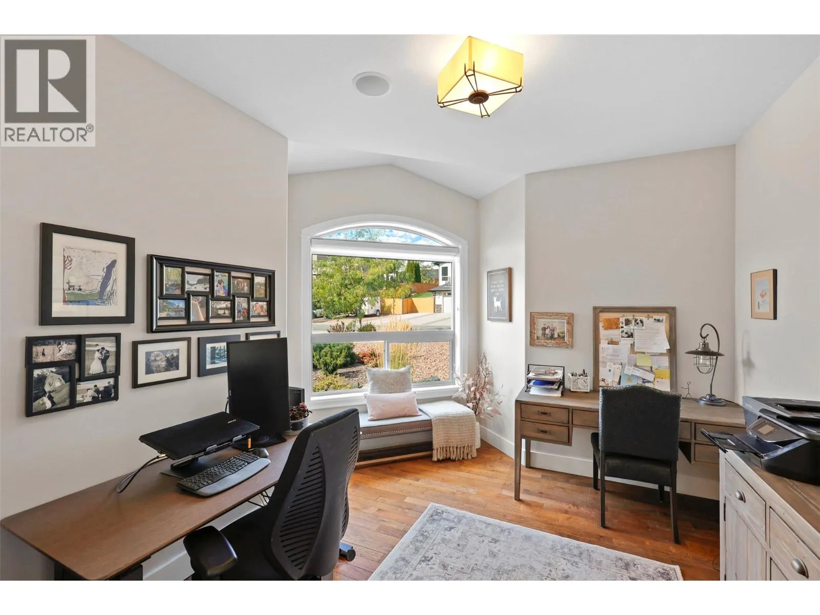 3065 Birkenhead Drive