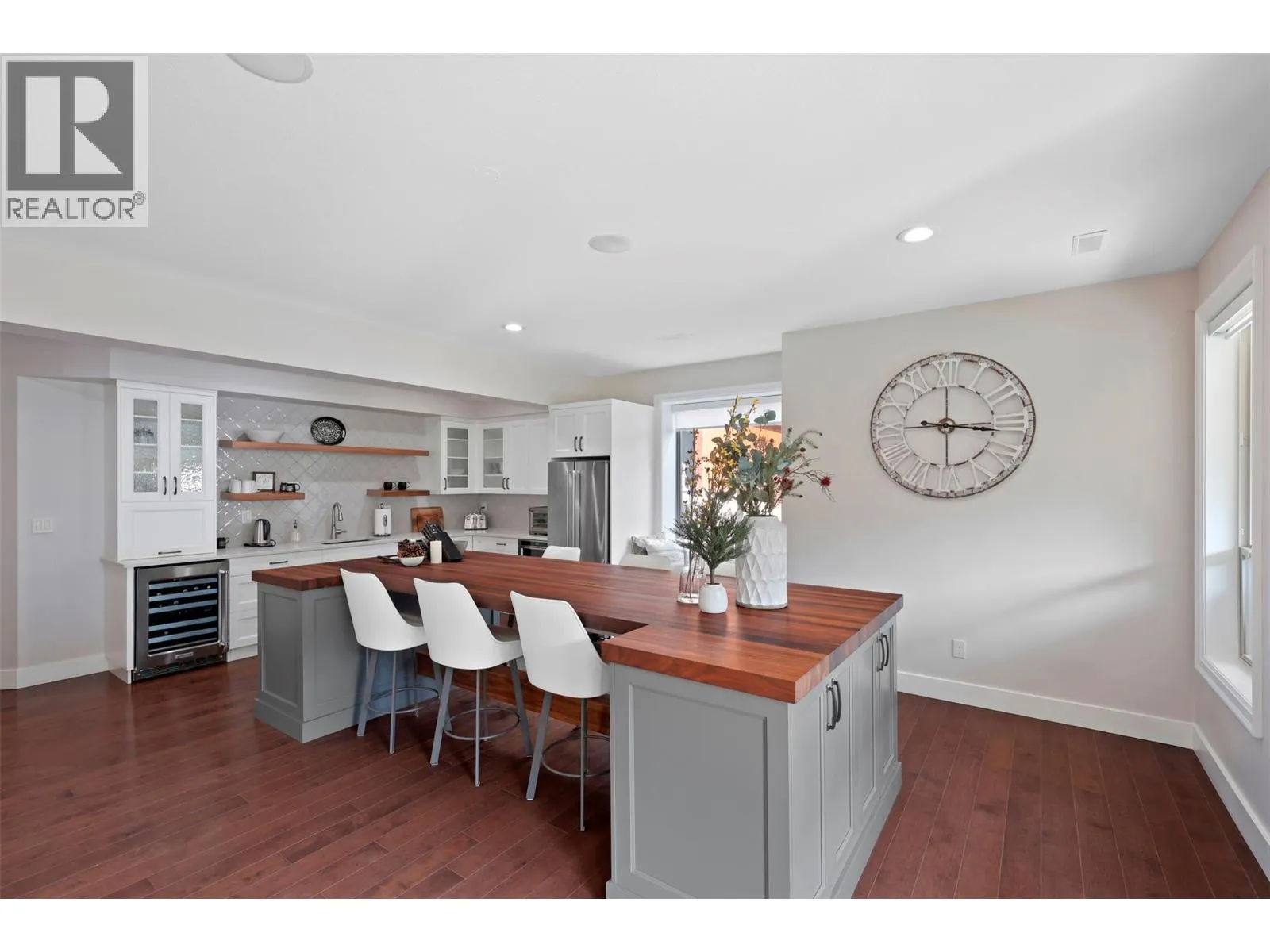 3065 Birkenhead Drive